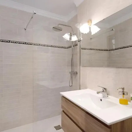 Alpispa Apartment *